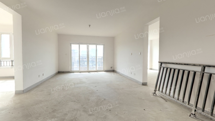 金科廊桥水岸二手房实景图