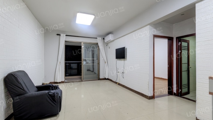 丽日银座二手房实景图