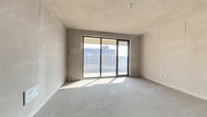 枫华雅园二手房实景图