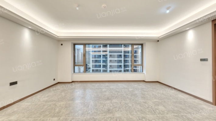 万科雁鸣湖二期二手房实景图