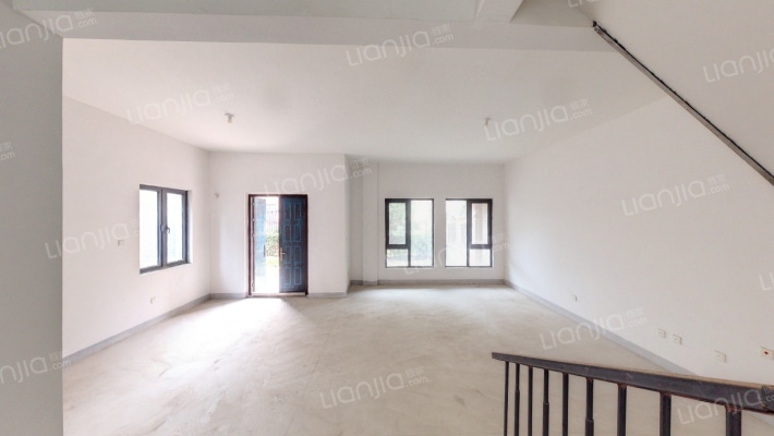 蠡湖壹号馨苑二手房实景图