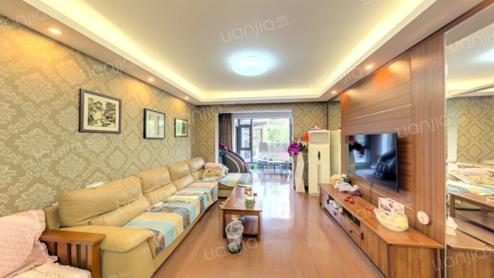 万科城六期二手房实景图