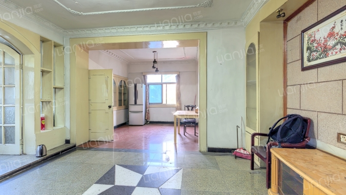 市政小区(青山)二手房实景图