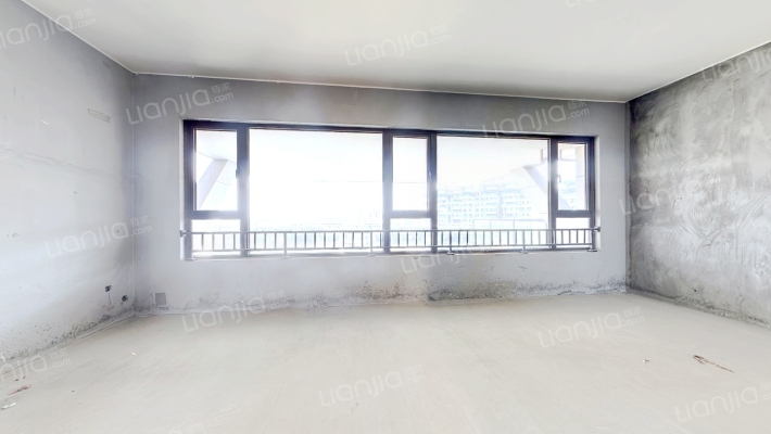 鹭湖溪山院二手房实景图