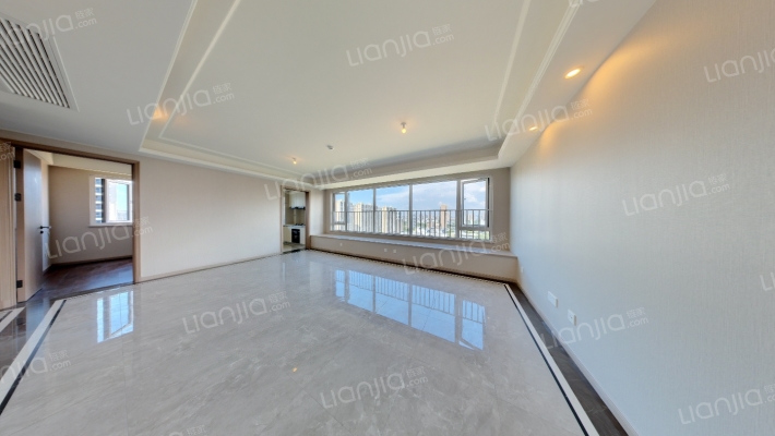 枫翠岚湾二手房实景图