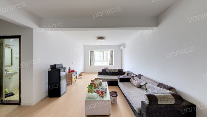 临江新天地兴嘉苑二手房实景图