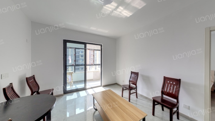 丁山华庭二手房实景图