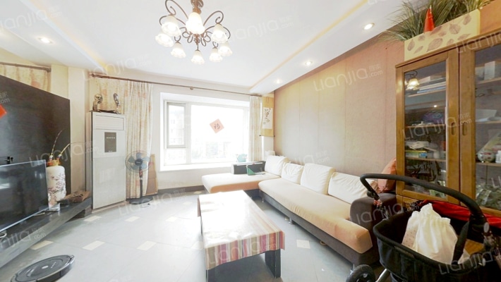 万科魅力之城二期二手房实景图