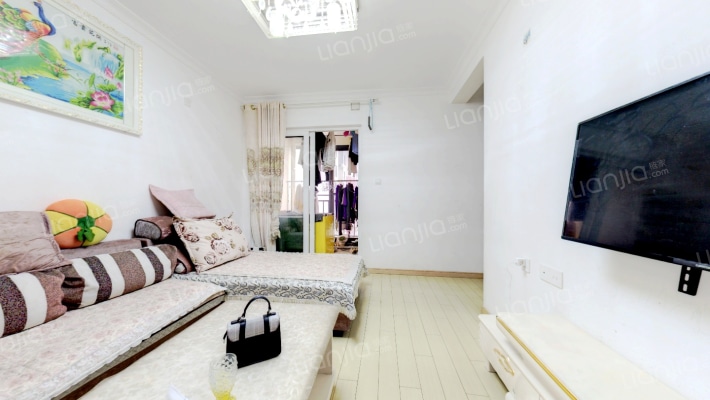 万科亲爱的二手房实景图