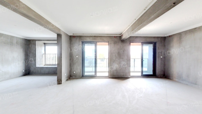 绿城春来云潮二手房实景图