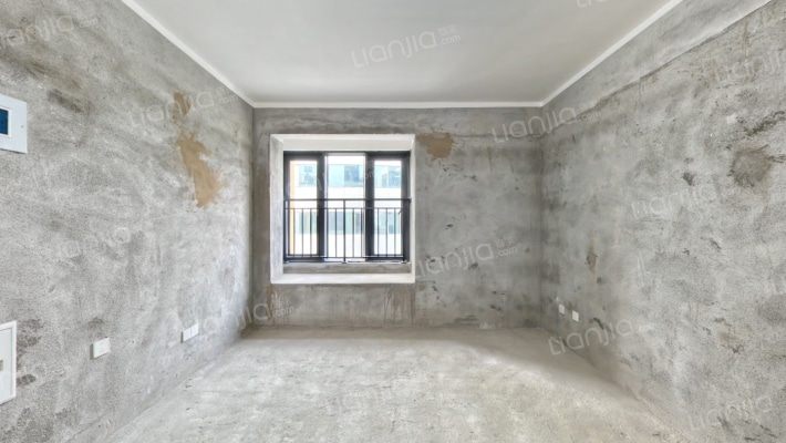 屏山小院二手房实景图