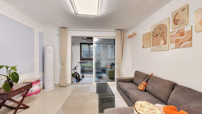 荣耀府二手房实景图