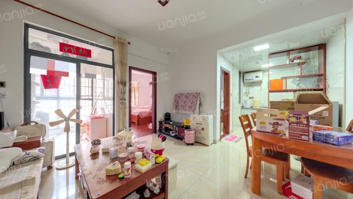 滨江新苑A区二手房实景图