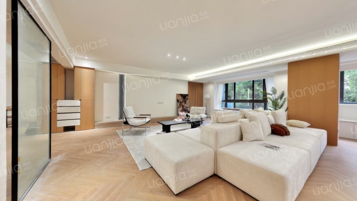 畅翠苑二手房实景图