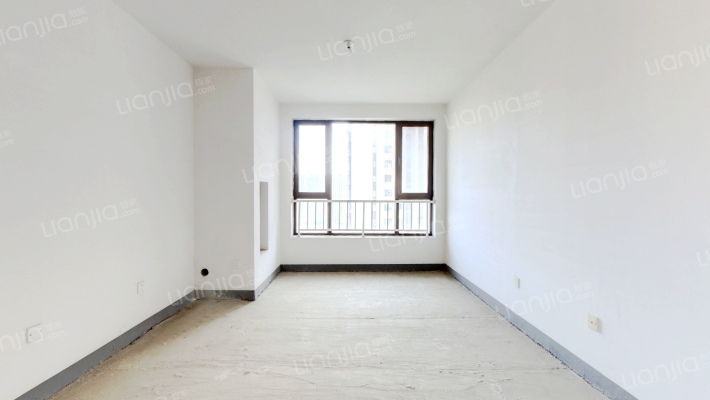 此房满二税费低，毛坯随意装.存量较少的K户型-客厅