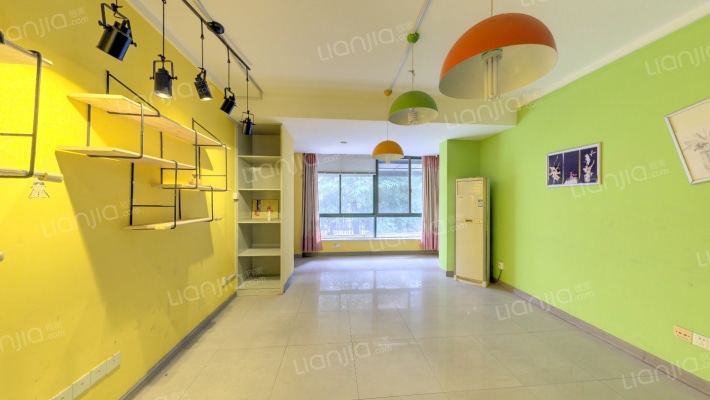 银河花苑二手房实景图