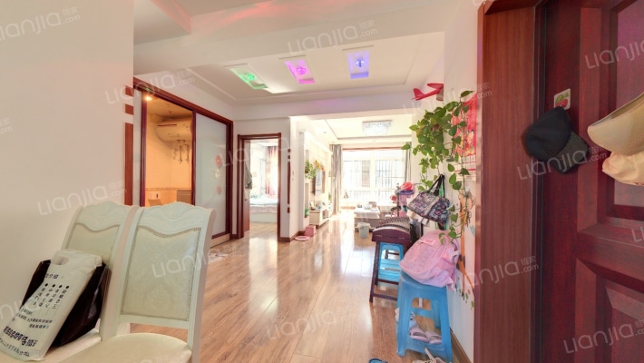 新华人家A区二手房实景图