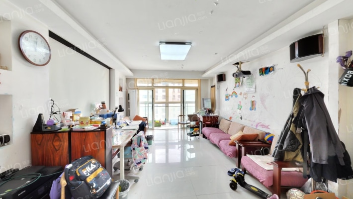 温哥华花园二手房实景图