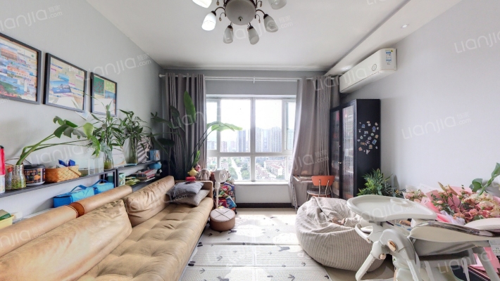 兴馨嘉园小区二手房实景图