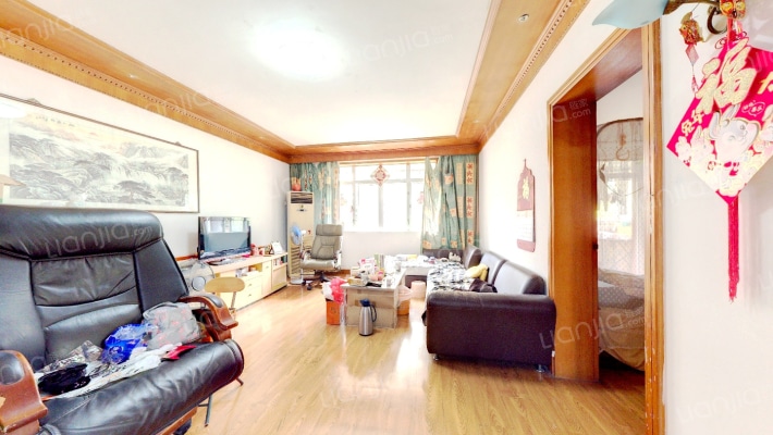 西岭花园二手房实景图