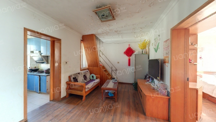 草芳新苑二手房实景图