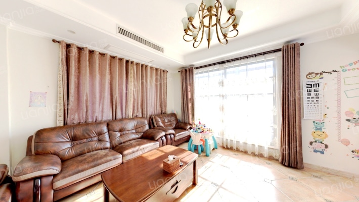 麗池莊園二手房实景图