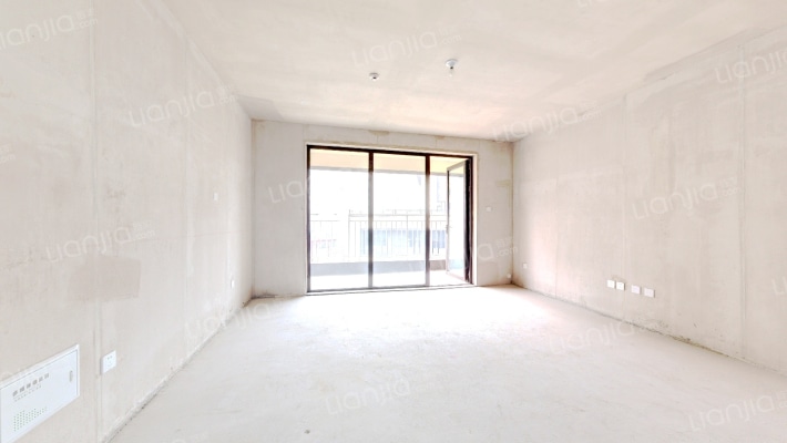 枫华雅园二手房实景图