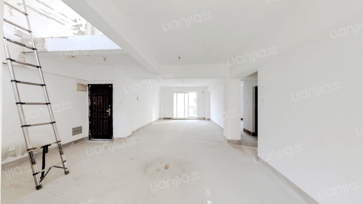 京口岩小区二手房实景图