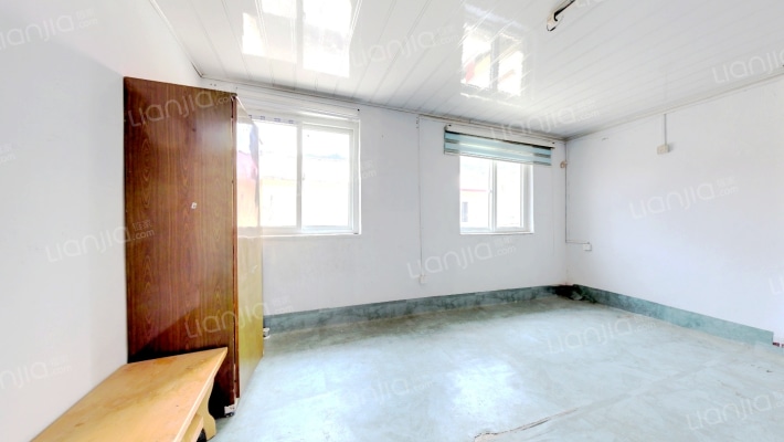 奇山路二手房实景图