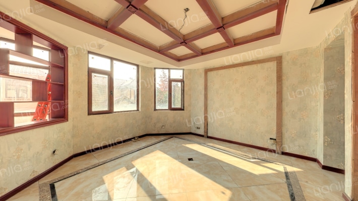 观龙湖二手房实景图