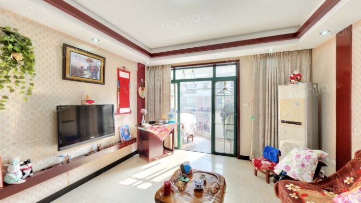 卧龙丽景湾一期二手房实景图