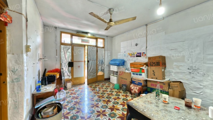 迎晖路233号二手房实景图