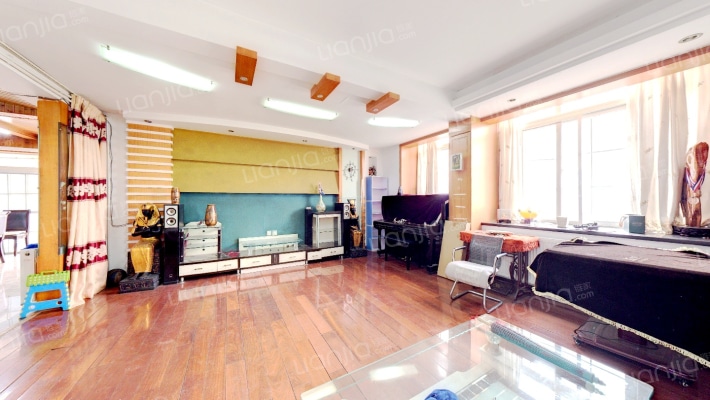 新绿美地二手房实景图