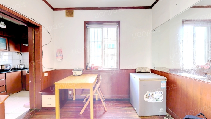 嘉丝新村二手房实景图