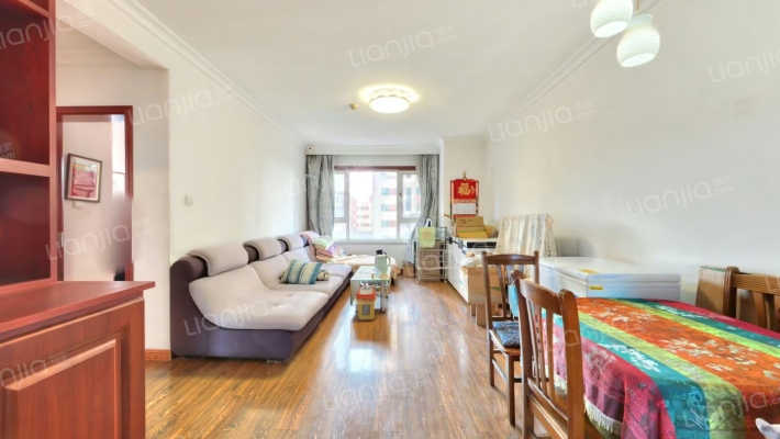 中航华府二手房实景图