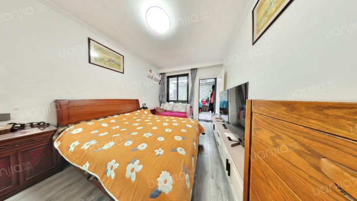 宝德里二手房实景图