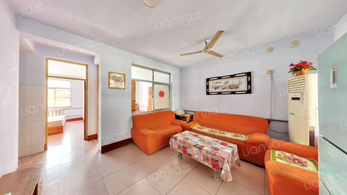 光明小区二手房实景图