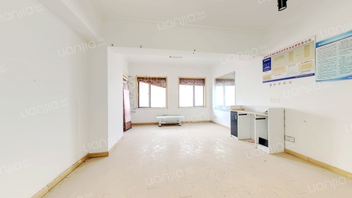 海华云顶二手房实景图