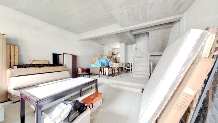 西郊庄园二手房实景图