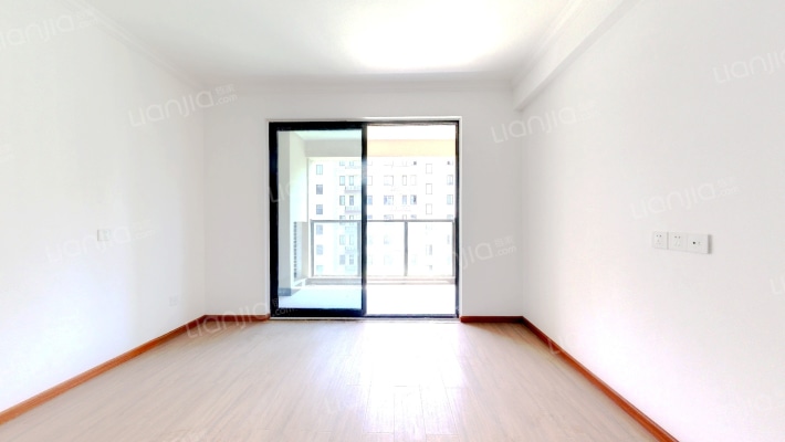 河风雅苑二手房实景图