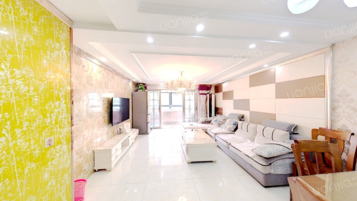 香格梅里二手房实景图