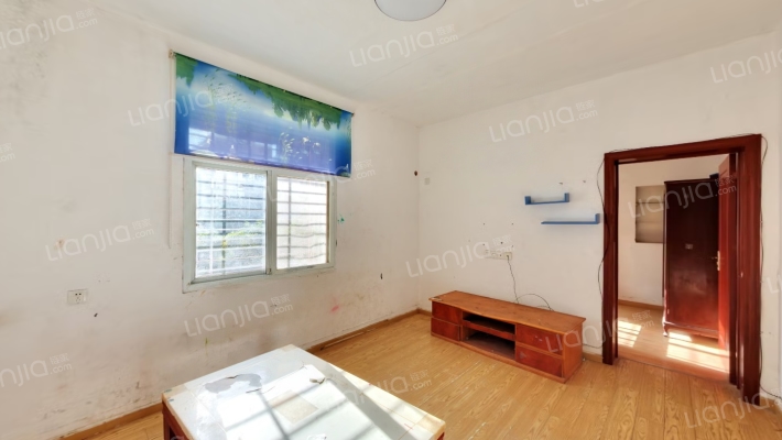 红光路物资局家属院二手房实景图