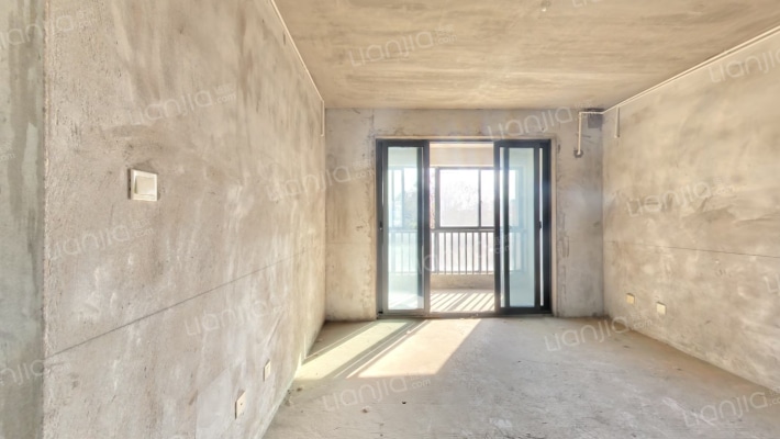 新北新村二手房实景图