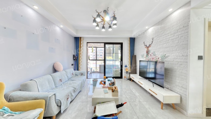 金轮津桥华府二手房实景图