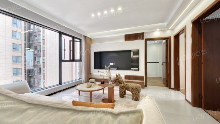 蓝光锦绣城二手房实景图