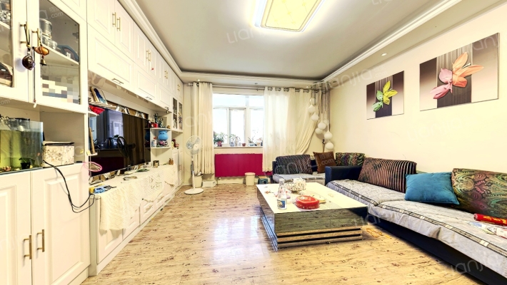 唐園新苑二手房实景图