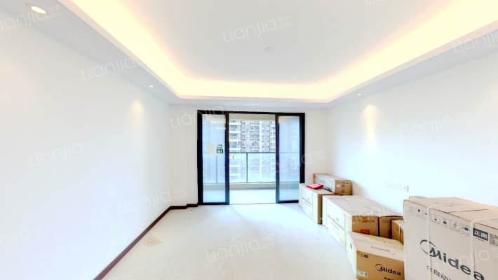 新力翡翠湾二手房实景图