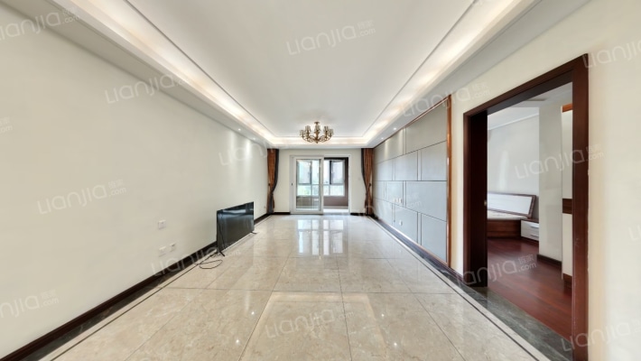 中海悦墅二手房实景图