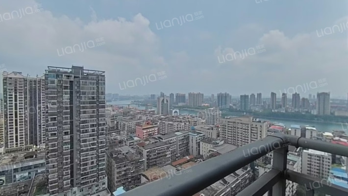 雁府铭座二手房实景图