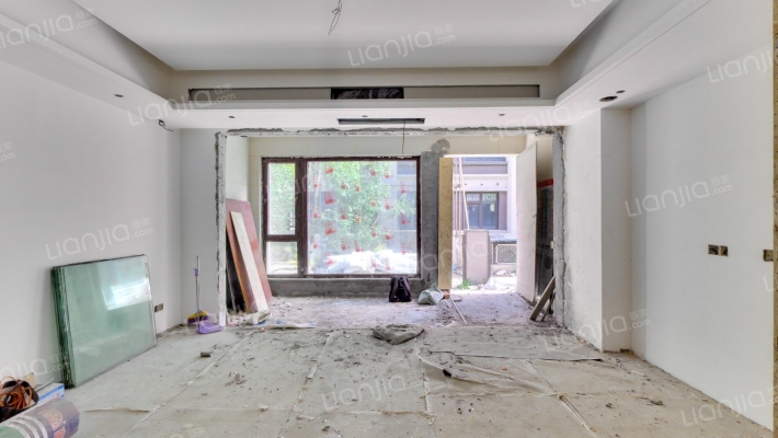 中南樾府二手房实景图